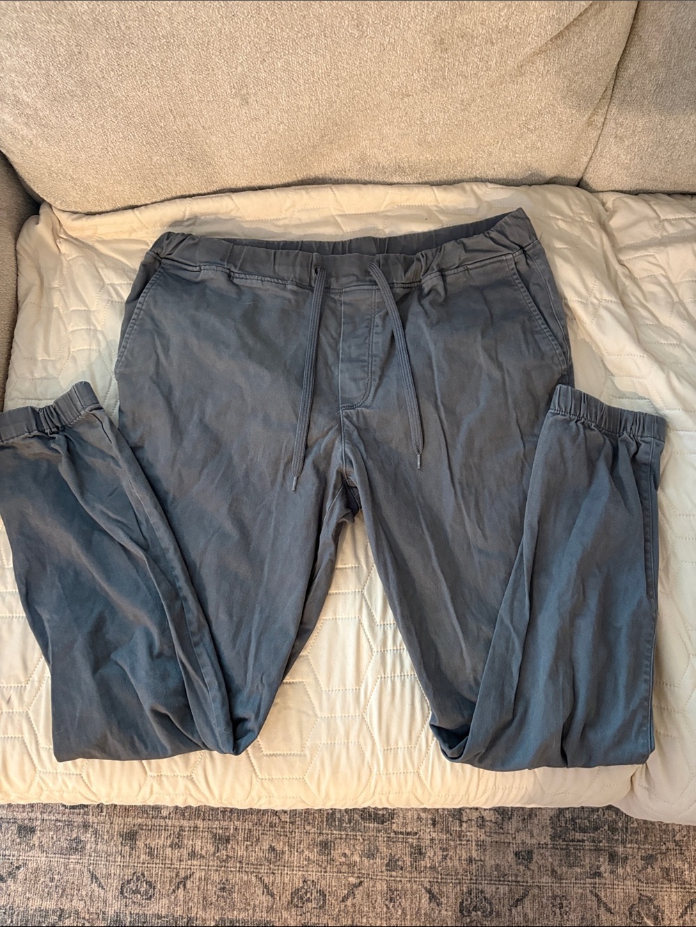Goodfellow & Co Men's Drawstring Joggers in Slate Blue